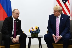 Žiniasklaida: V. Putinas yra pasirengęs kalbėti su D. Trumpu apie paliaubas Ukrainoje
