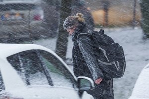 Sniegą palydės ir šaltis: įspėja – jau šią naktį temperatūra kris iki -8