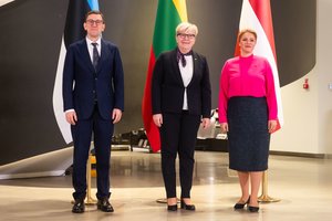 Baltijos šalių premjerai Vilniuje sudarė regioninį mūšio lauke naudojamų ir sankcionuojamų prekių sąrašą