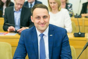 Nerijus Cesiulis atsisako vidaus reikalų ministro posto