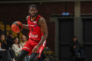 „M Basket“ gretose neberungtyniaus vienas komandos vedlių