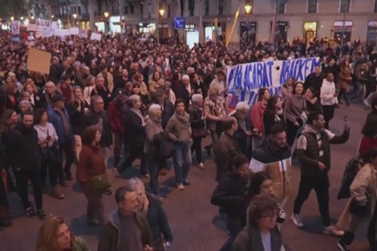 Barselonos gyventojai išėjo į gatves: reikalavo mažesnių nuomos mokesčių