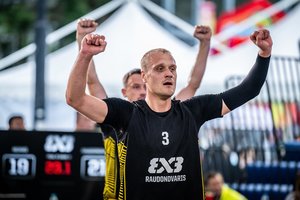 Įspūdingas 3x3 sezono finišas: „Hoptrans“ – ketvirti pasaulyje, VDU studentai – planetos čempionai