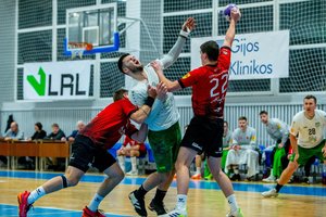 Revanšą pasiekusi Alytaus „Varsa“ tapo vienvalde Lietuvos rankinio lygos lydere