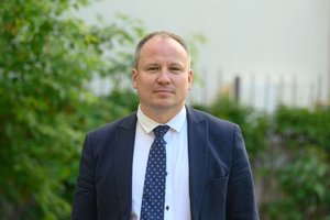 LVŽS narystę stabdantis G. Surplys išliko mįslingas, bet garbino R. Karbauskį