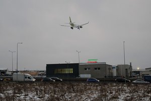 Ką atskleidžia paskutinis pilotų ir skrydžio vadovų pokalbis: ekspertai beda pirštu į vieną detalę