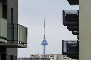 Įspėja, jog Vilnius gali nesutalpinti visų norinčių čia gyventi: rodo į Vakarus, kad suprastume, kuo tai gresia