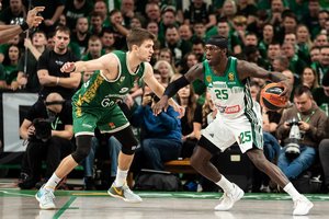 Eurolyga nubaudė čempioną ir sirgalių nesuvaldžiusį Belgrado klubą