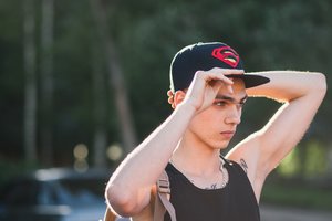 Psichologė atskleidė, kodėl paaugliai nekontroliuoja savo emocijų ir kaip tėvams su jais rasti bendrą kalbą