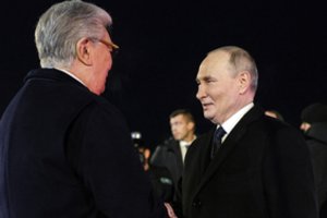 V. Putinas atvyko į Kazachstaną su dviejų dienų vizitu