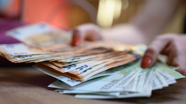 Lietuvoje stringant milijoninėms investicijoms – ekspertai įžvelgia paradoksą: įvardijo, kas trukdo 