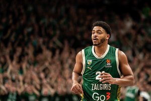 Šveicariškas „Žalgirio“ peilis bandė aiškinti sunkiai suvokiamą pusantro mėnesio sausrą