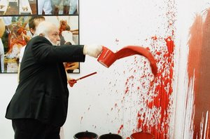 „Stasys Museum”: pirmą kartą Lietuvoje eksponuojama Hermanno Nitscho paroda „Gesamtkunstwerk“ nėra patogi 