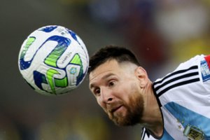 L. Messi išlieka pretendentu į FIFA metų futbolininko titulą