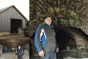 Ūkį ugnis nušlavė per pusvalandį – neįveikė tik akmenų sienos