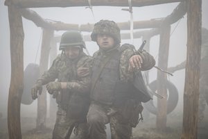 Skelbia apie lemiamą karo Ukrainoje etapą: abi pusės skubiai imasi veiksmų