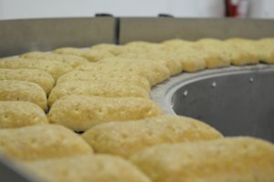 Apie bankrotą pranešusi kepykla atleidžia visus darbuotojus, visam turtui uždėtas areštas