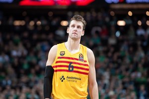 Katalonijos derbyje – 17-mečio lietuvio debiutas ir bedantė „Barcelona“