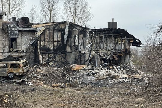 Policija baigia aviakatastrofos Vilniuje apžiūrą: teritorija išliks saugoma šaulių