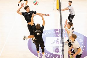 Lietuvos vyrų tinklinio čempionate „Vilnius TECH“ pergalių seriją nutraukė VU