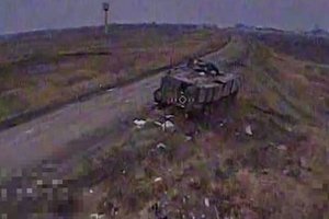 Rusai skelbiasi sunaikinę prancūzišką šarvuotį – tačiau yra viena svarbi detalė