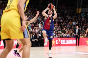 Traumų virtinė Katalonijoje: „Barcelona“ neteko dar vieno gynėjo