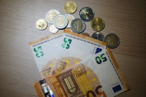 Šimtai įmonių jau atliko naują prievolę – šią informaciją turi pranešti ir daugiau žmonių