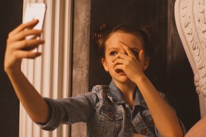 „TikTok“ draus grožio filtrus paaugliams: saugos psichinę sveikatą