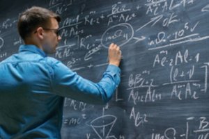 Tarptautinis tyrimas: Lietuvos ketvirtokų ir aštuntokų matematikos ir gamtos mokslų gebėjimai lenkia tarptautinį vidurkį