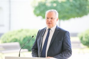 Prezidentas suteikė įgaliojimus Lietuvos ambasadoriui Kanadoje E. Meilūnui