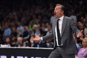 Eurolygoje – dar viena krentanti trenerio galva: bręsta žinomo specialisto sugrįžimas