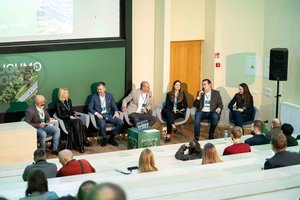 Lietuviams įvardijus savo pasiryžimą ginti šalį – ekspertų verdiktas: realūs skaičiai – visai kitokie?