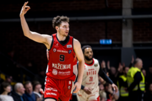 Naudingiausio lapkričio mėnesio Lietuvos krepšinio lygos žaidėjo titulas iškeliavo į Mažeikius