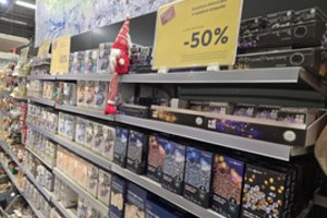 Pataria neapsigauti šventiniu laikotarpiu parduotuvėse regimais vaizdais – įžvelgia paslėptą taktiką