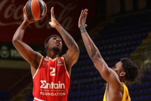 Smūgis „Olympiakos“: likusiai sezono daliai neteko centro