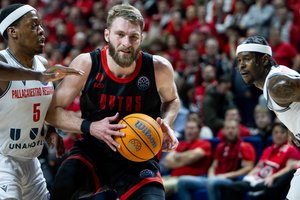 G. Radzevičius – naudingiausias  FIBA Čempionų lygos savaitės žaidėjas