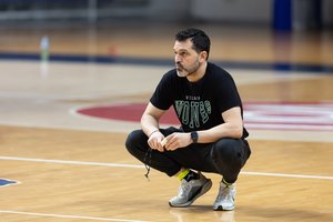 „Wolves Mic‘d Up“: treneris Magro ir treniruotė prieš rungtynes Turkijoje