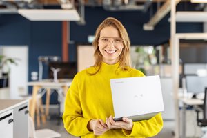 ASUS išleido pirmąjį universalų „Chromebook Plus CX34“ kompiuterį