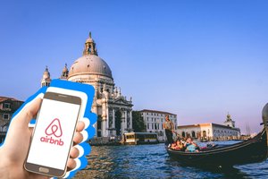 Rengia pokyčius vykstantiems į šią šalį: taip lengvai patekti į apgyvendinimo vietą nebegalėsite