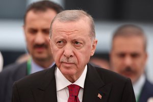 Iš R. T. Erdogano – griežta žinia dėl Sirijos