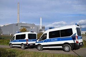 Vokietijos policija sulaikė tris asmenis, įtariamus planavus islamistinį išpuolį