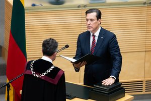 Seimas ieškos sprendimo dėl išeitinių mokėjimo parlamentarams