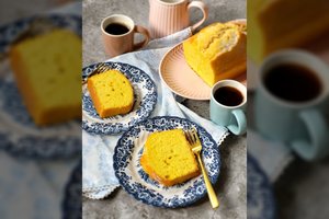 Kad šalti rytai būtų malonūs: prie karštos kavos – aromatingas apelsininis pyragas