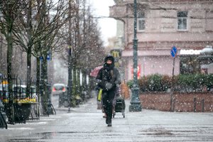 Savaitgalio orai nelepins: sinoptikai skelbia, kam pasiruošti
