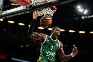 Madride siautėjęs Lonnie Walkeris pasidalino pažadu