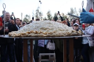 Visagino gyventojai suvalgė sunkiausią Lietuvoje koldūną: virėjai pasirinko ypatingą įdarą