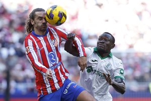 Ispanijos čempionato viršūnėje „Barcelona“ ir „Atletico“