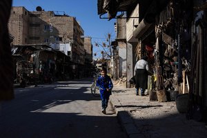 Po to, kai buvo nuverstas B. al-Assadas, Damaske vėl pradeda dirbti švietimo įstaigos