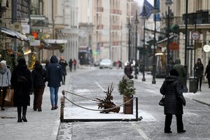 Laukia itin permaininga savaitė: po stipraus vėjo žada žiemai nebūdingą temperatūrą, tai – dar ne viskas