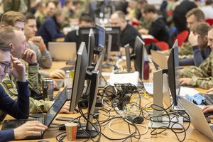 Ekspertė primygtinai prašo: jei ateina pranešimas apie naują operacinės sistemos versiją, neignoruokite